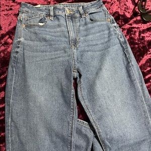 American eagle mom jeans.